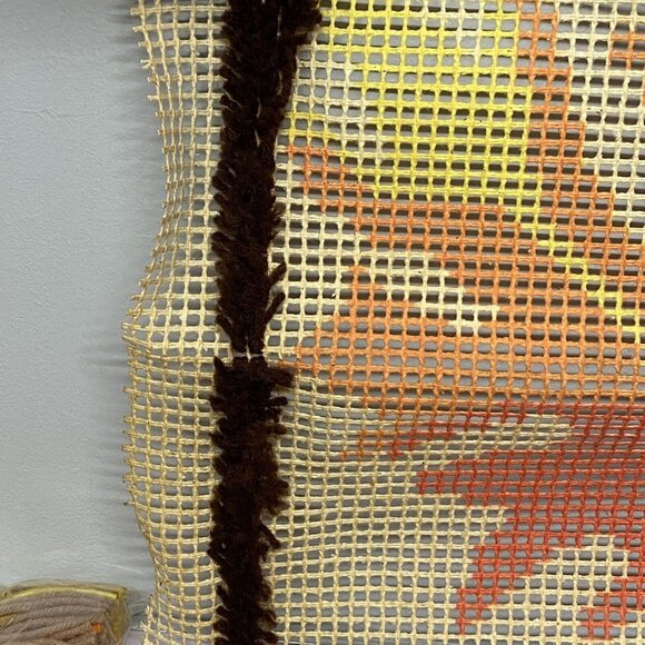 Caron Latch Hook Kit Oak Leaf Pillow  15x15 1978 Vintage Latch Hook Included - Picture 9 of 14